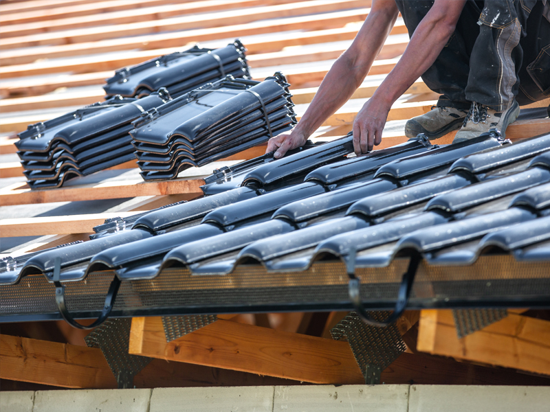 Couvreur Orthevielle en action